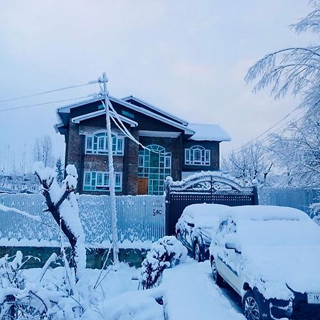 Sunset View Gulmarg Apartment Ngoại thất bức ảnh