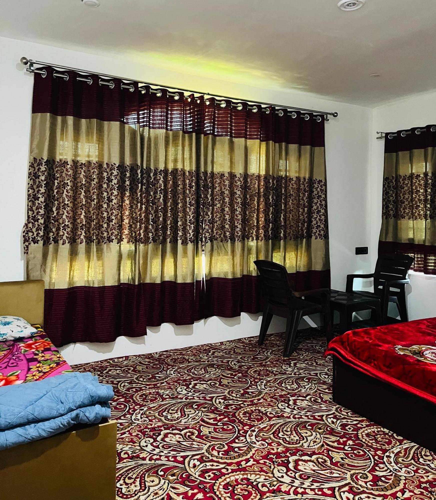 Sunset View Gulmarg Apartment Ngoại thất bức ảnh